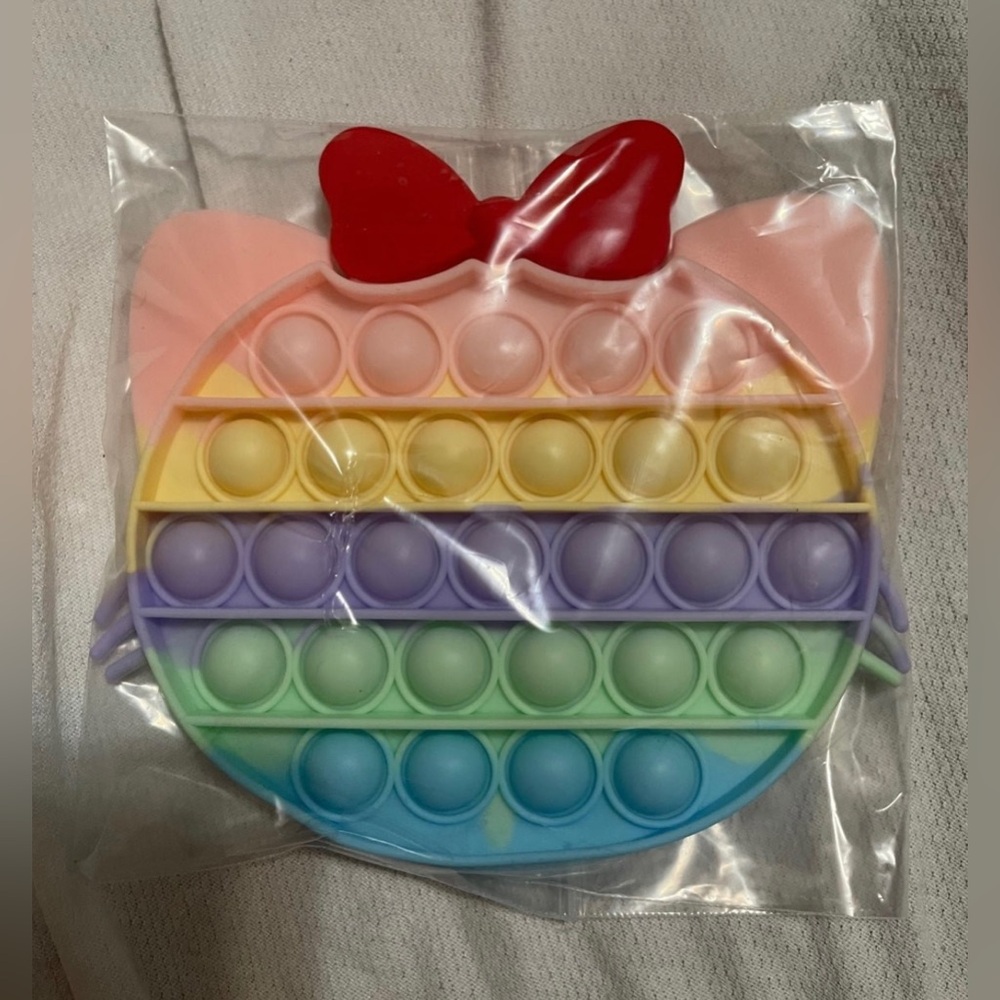 Minnie Mouse Large Pop it 6x6